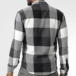 Coupon 👍 Surchemise A Carreaux 7029 Noir de Classic Series ✨ -Classic Series Soldes classic series 345927 7029 BLACK 20221031T141910 04