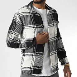 Meilleur prix ⭐ Surchemise A Carreaux 7023 Noir Blanc de Classic Series ⭐