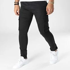Grosses soldes ⭐ Pantalon Cargo DP9090 Noir de Classic Series ✔️