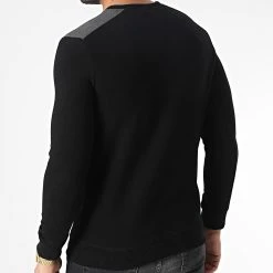 Meilleur prix ✔️ Sweat Crewneck RBL6212 Noir de Classic Series ❤️ -Classic Series Soldes classic series 348707 RBL6212 SIYAH 20221123T160815 04