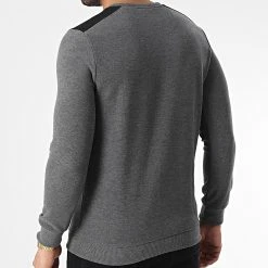 De gros ✔️ Sweat Crewneck RBL6212 Gris Chiné de Classic Series 🔔 9 De gros ✔️ Sweat Crewneck RBL6212 Gris Chiné de Classic Series 🔔 -Classic Series Soldes classic series 348712 RBL6212 GRI 20221125T151232 04