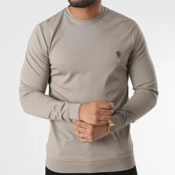 De gros ✨ Sweat Crewneck RBL6181 Beige de Classic Series ⭐