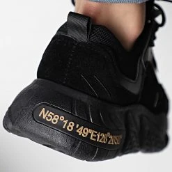 Bon marché ⭐ Baskets Z1 Black de Classic Series 🎁 8 Bon marché ⭐ Baskets Z1 Black de Classic Series 🎁 -Classic Series Soldes classic series 348831 Z1 BLACK 20221123T151423 04