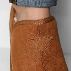 Grosses soldes ✔️ Chaussures UB8323 Camel de Classic Series ❤️ -Classic Series Soldes classic series 348837 UB8323 2 CAMEL 20221123T152912 03