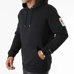 Tout neuf 🌟 Sweat Capuche Cali Noir de Classic Series ✔️ -Classic Series Soldes green of california 266843 GREENOFCALIFORNIA SWCAP NOIR 20210607T140431 03