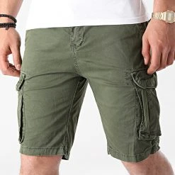 Promo 🌟 Short Cargo XX160038 Vert Kaki de Classic Series 💯